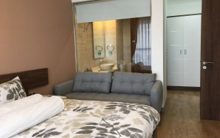 1053:&nbsp;&nbsp;３ベッドルーム&nbsp;&nbsp;&nbsp;1,700＄